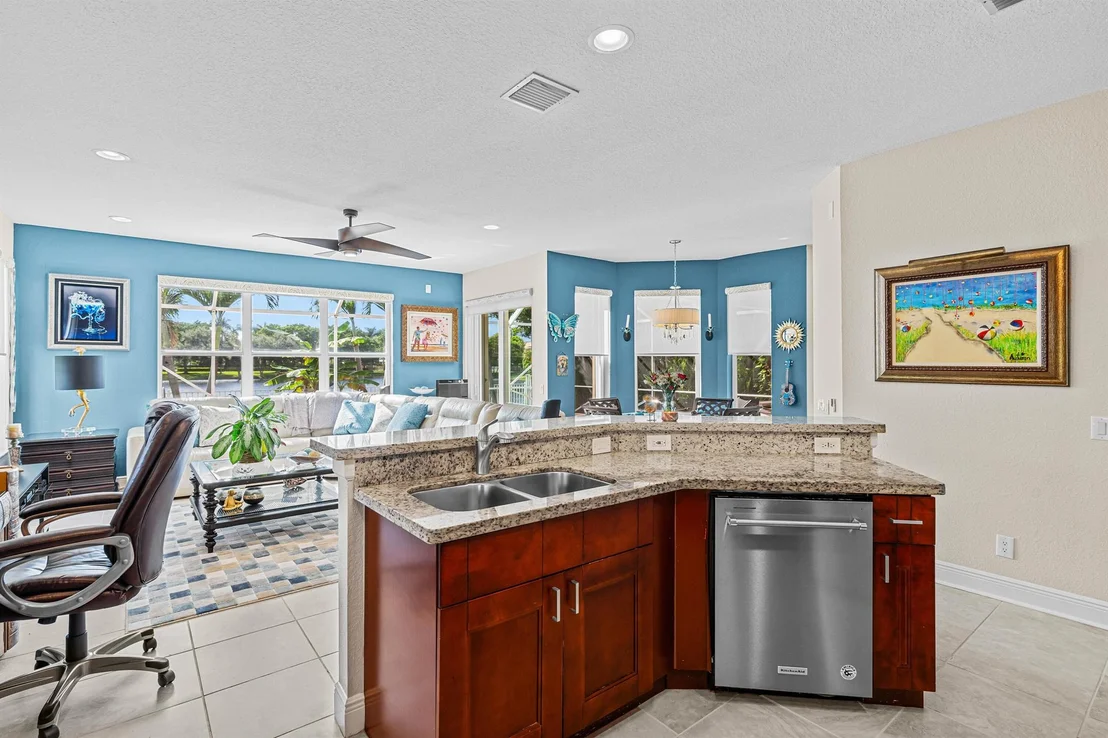 Photo of 7205 Chesapeake Circle