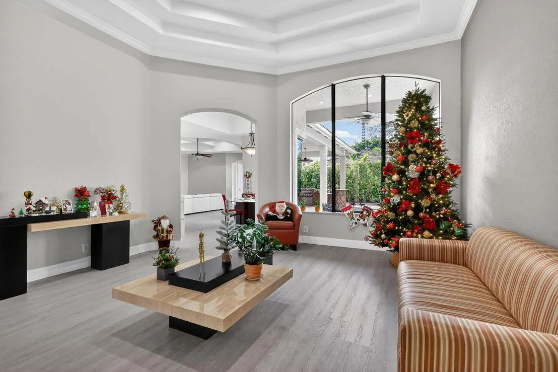Photo of 16091 Rosecroft Terrace