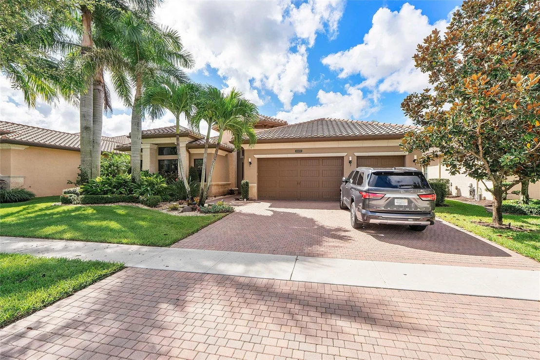 Photo of 8915 Sydney Harbor Circle