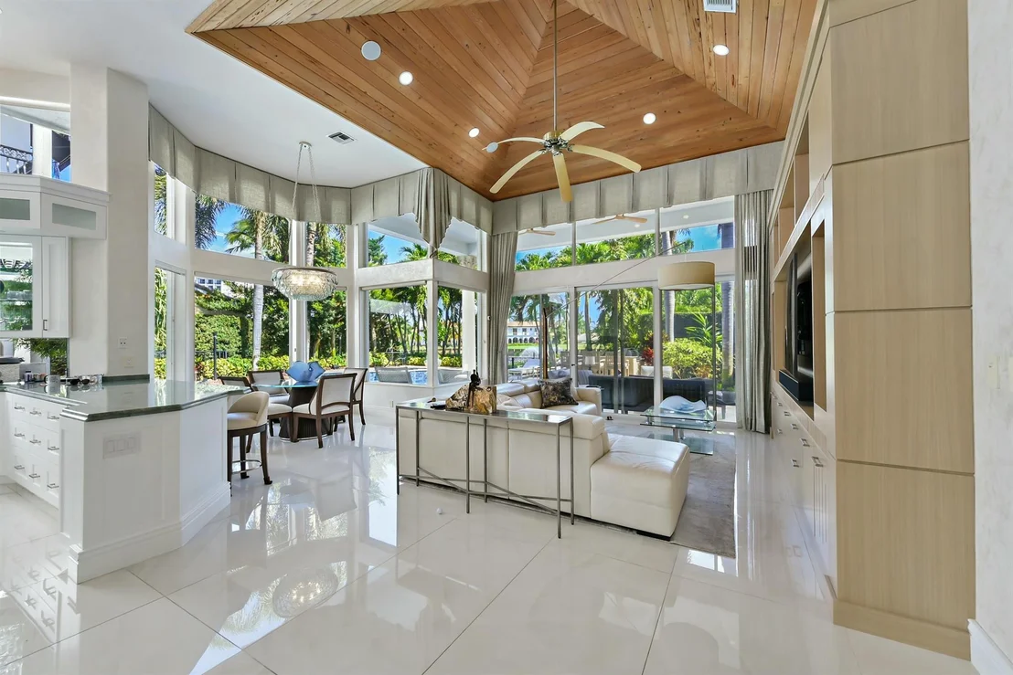 Photo of 147 Thatch Palm Cove