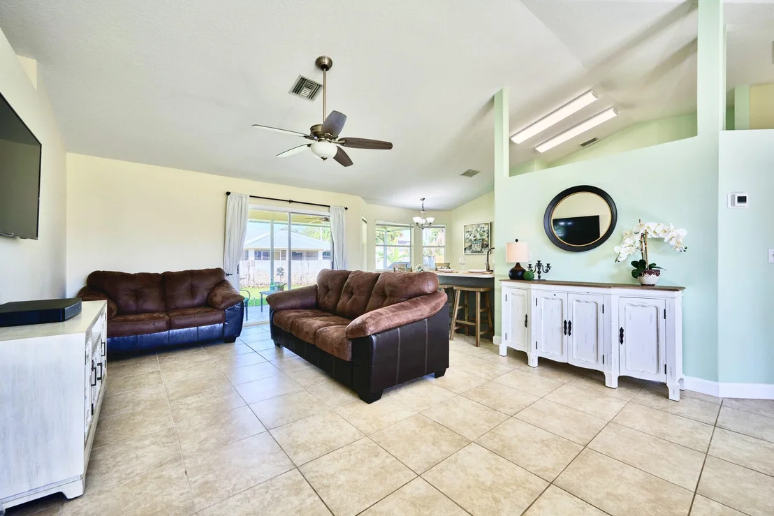 Photo of 431 Quarry Lane