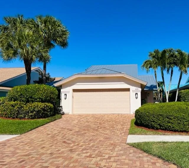 Photo of 400 River Edge Road