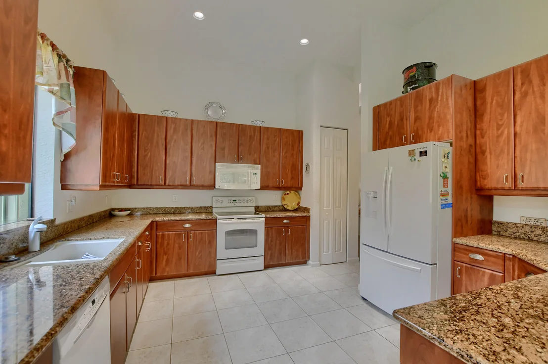 Photo of 9744 Isles Cay Drive