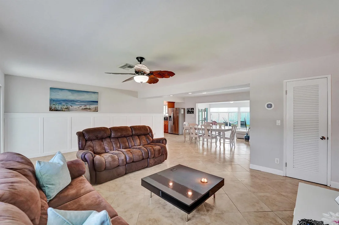 Photo of 571 SE 14th Street