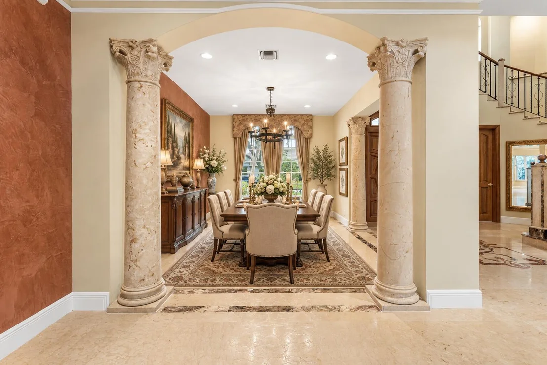 Photo of 4255 Gleneagles Drive