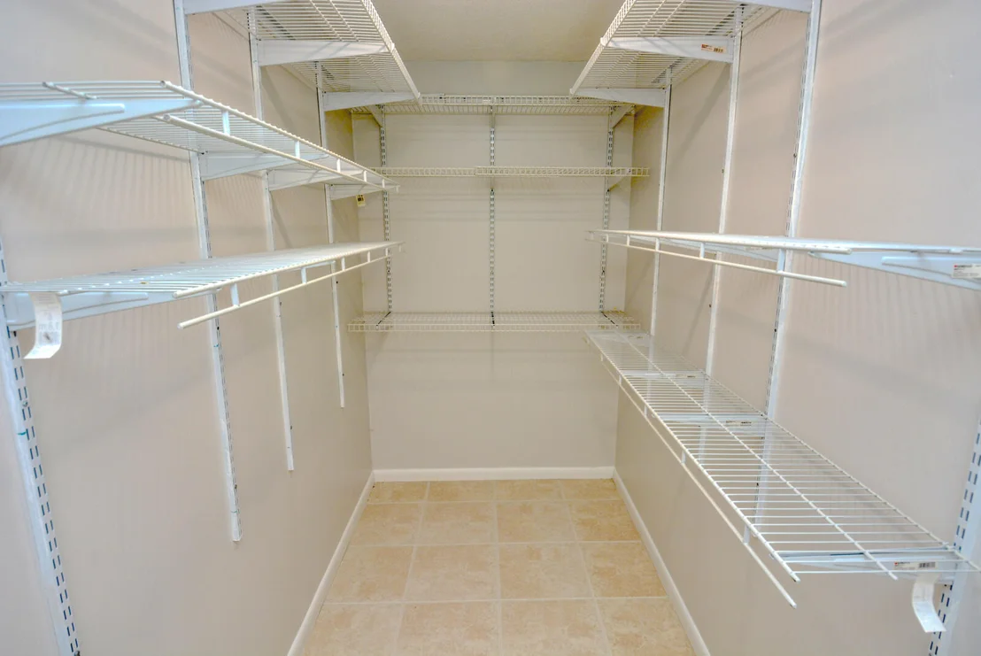 Photo of 411 SE Fini Drive