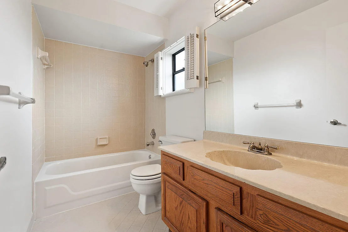 Photo of 4056 Bay Laurel Way