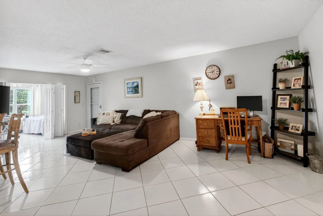Photo of Unit B at 5050 Nesting Way