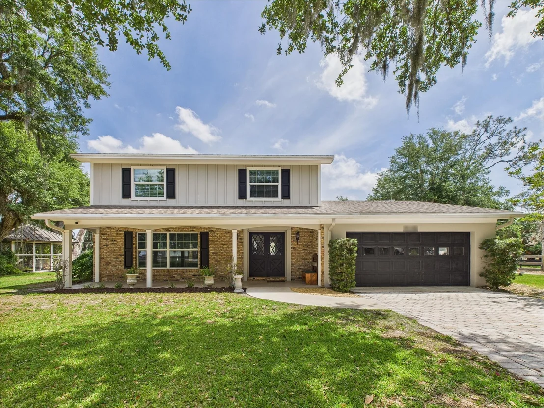 Photo of 2045 SW 18th Lane