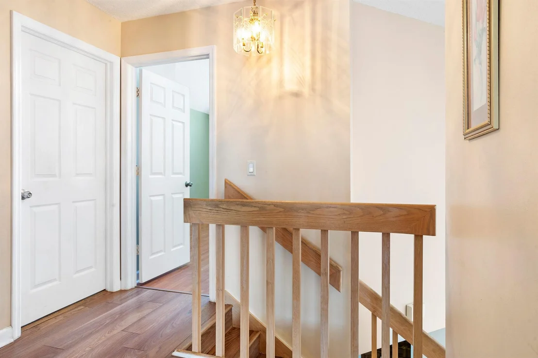 Photo of 6467 Foster Street