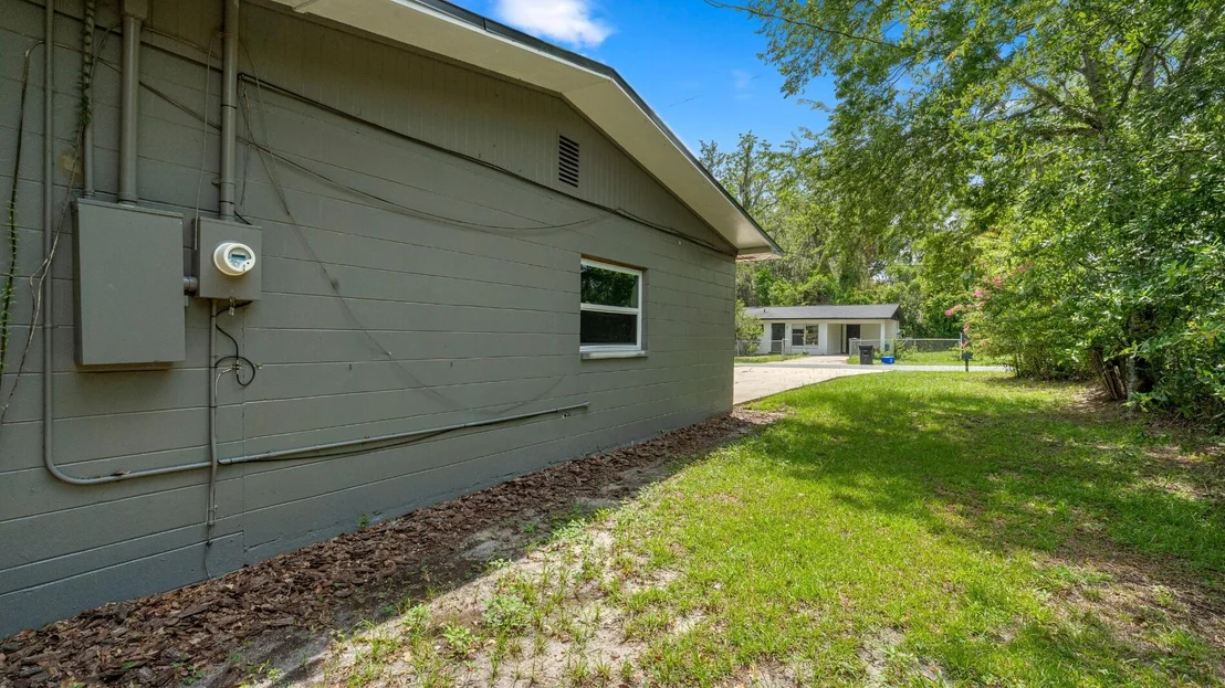 Photo of 1015 SE 10th Terrace