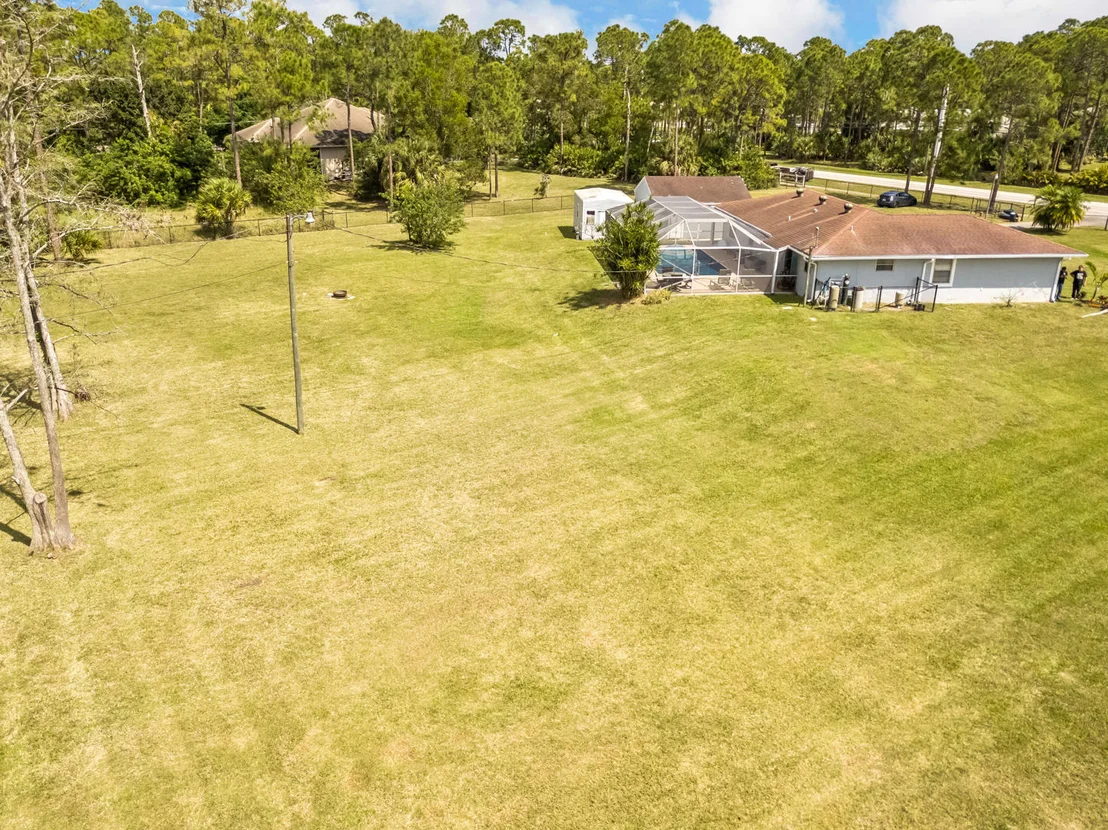 Photo of 4793 Avocado Boulevard