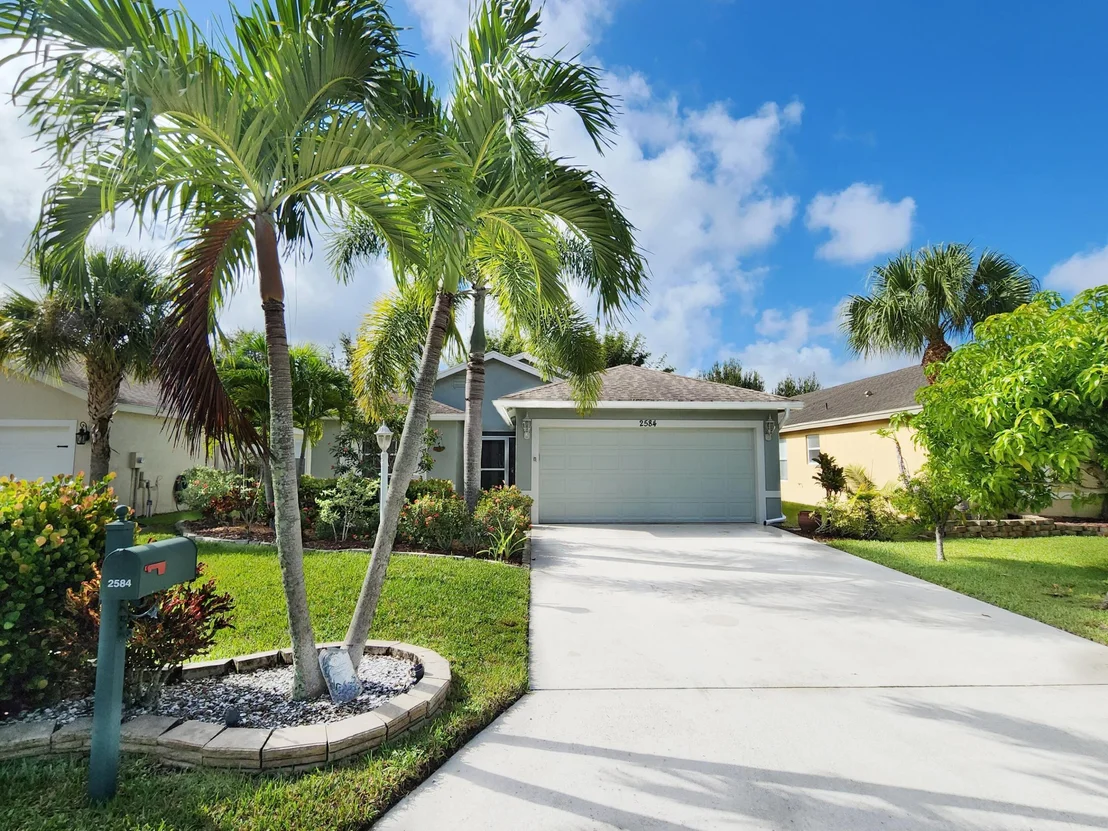 Photo of 2584 SW Impala Way