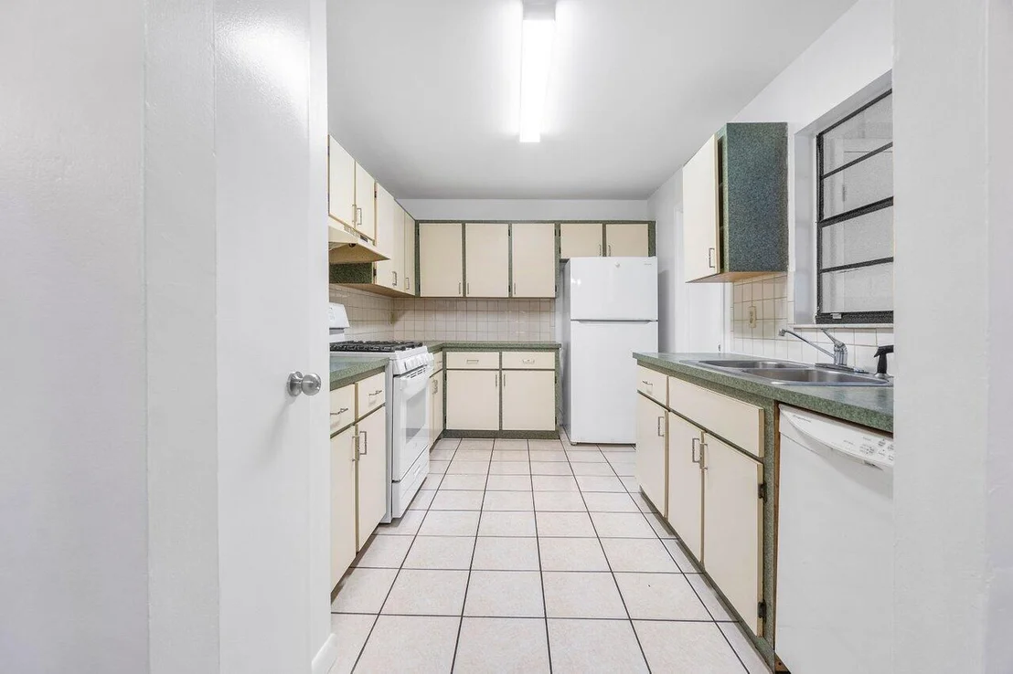 Photo of 4426 Walden Circle