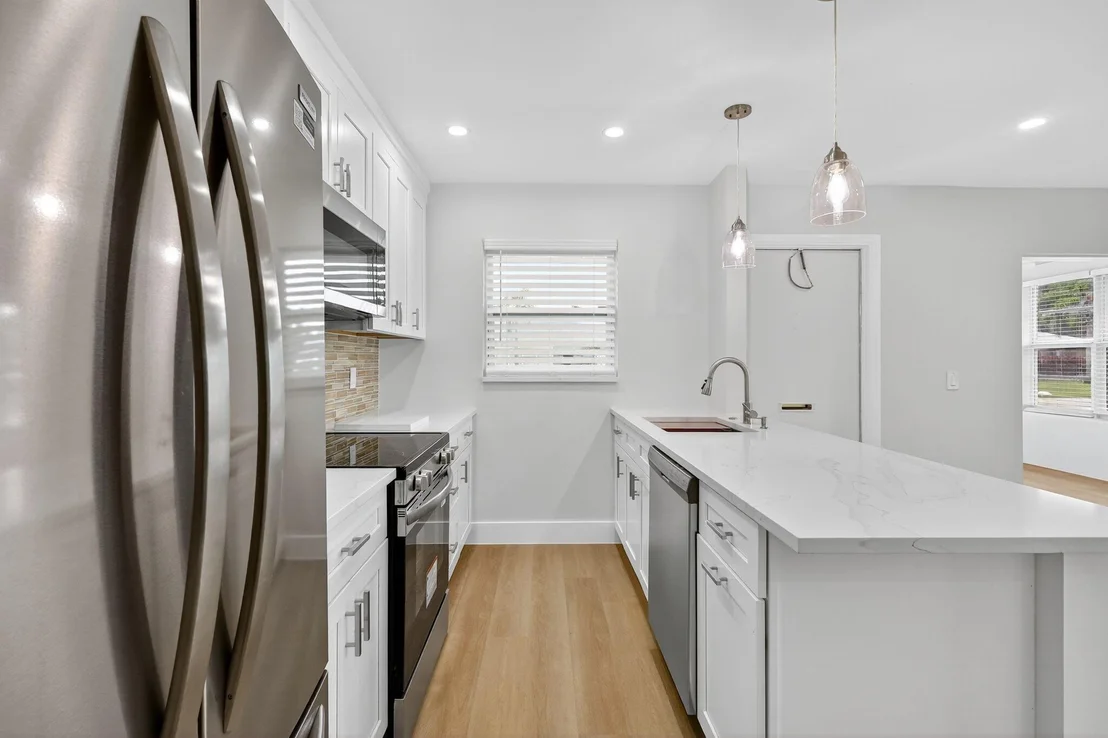 Photo of Unit A at 955 Circle Drive