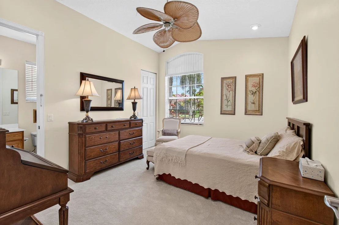 Photo of 9542 Lantern Bay Circle
