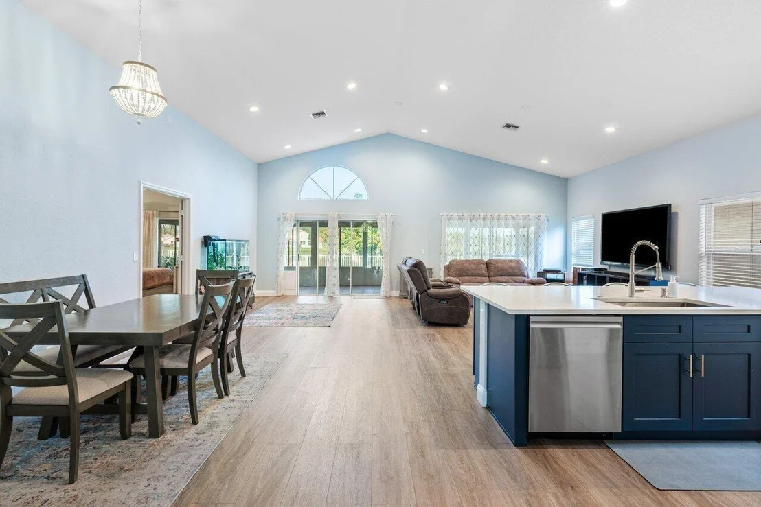 Photo of 7481 Oakboro Drive