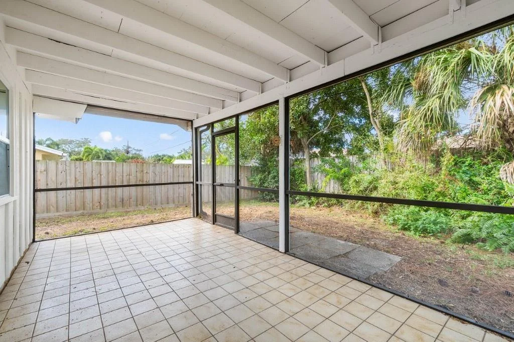 Photo of 4679 Dolphin Drive