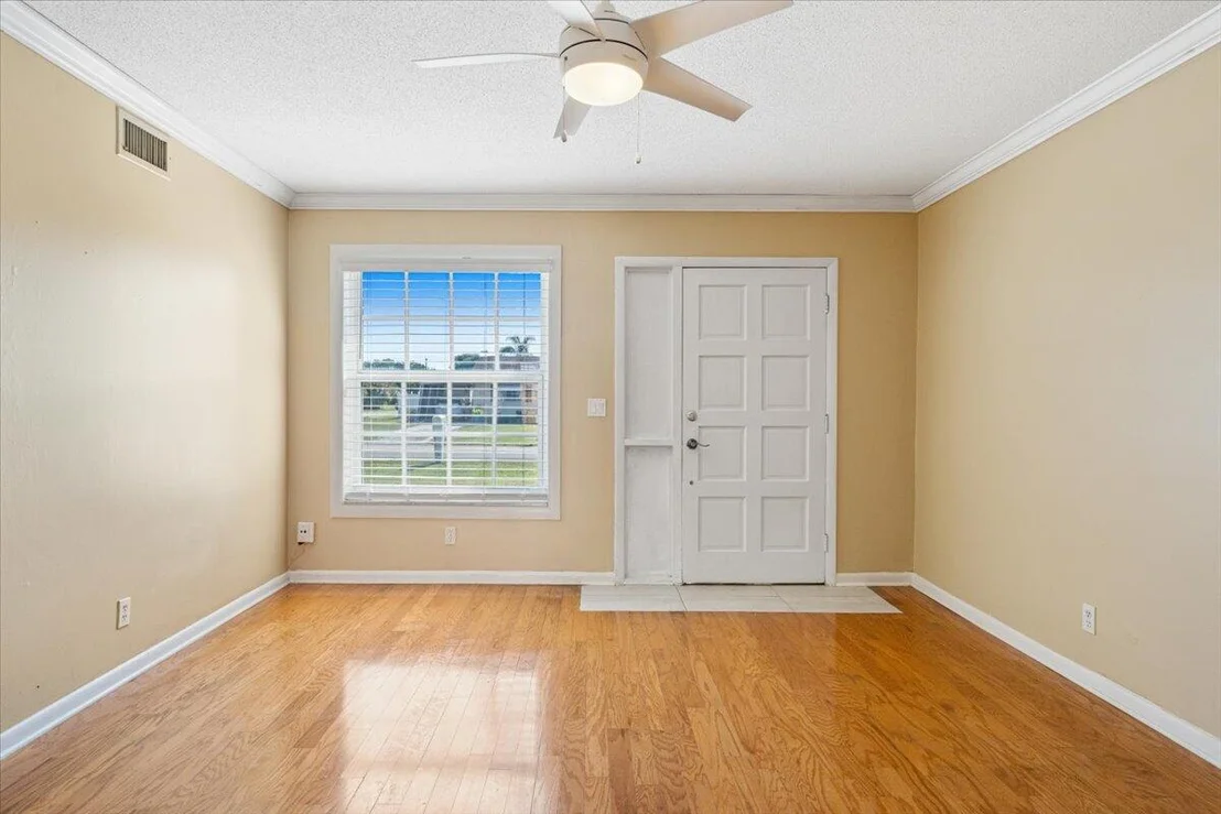 Photo of 310 Stillwater Drive
