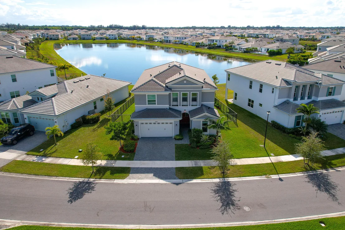 Photo of 5487 Macoon Way