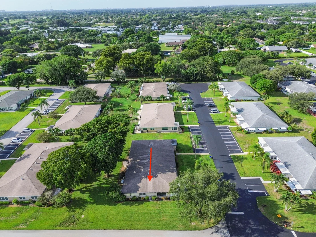 Photo of Unit A at 947 Circle Drive
