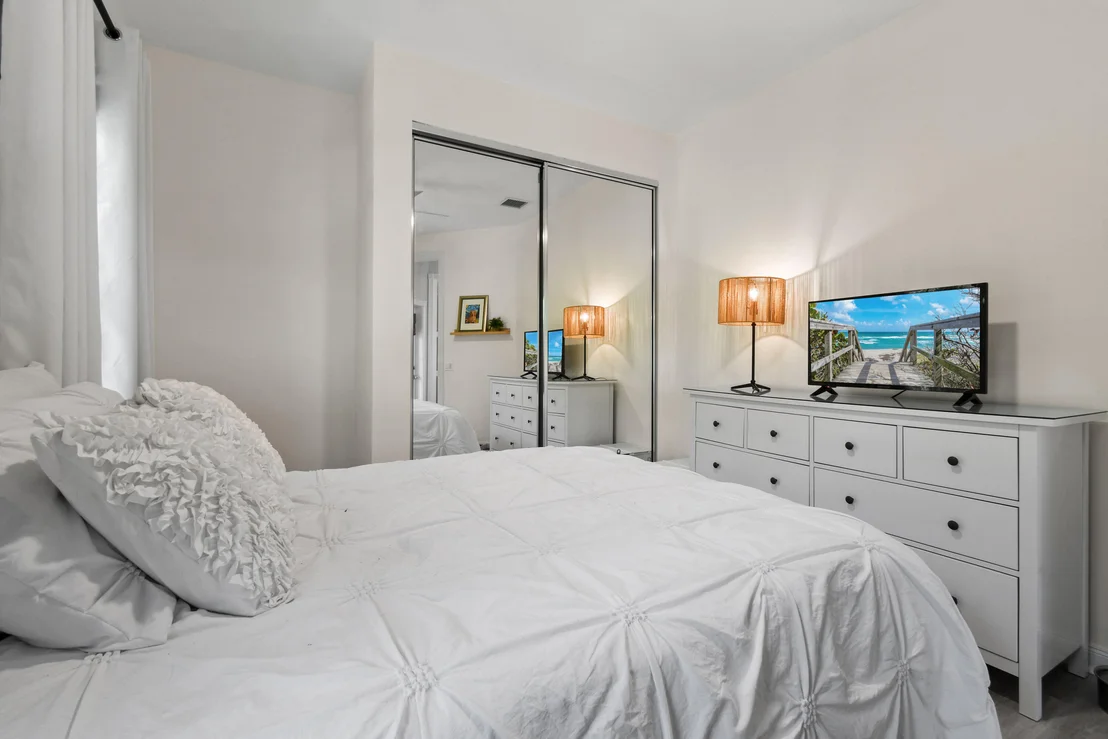 Photo of 2672 E Community Drive