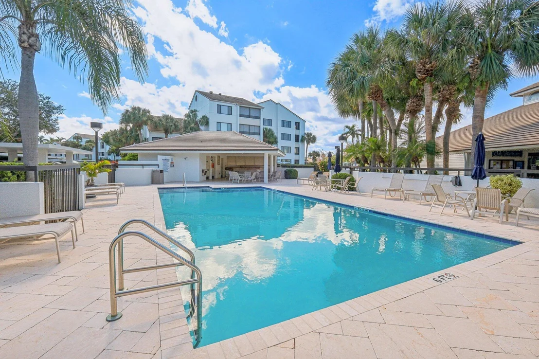 Photo of 22 Grand Bay Circle