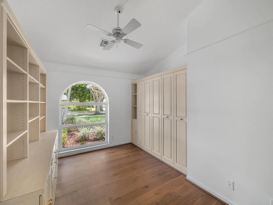Photo of 6279 Longleaf Pine Drive