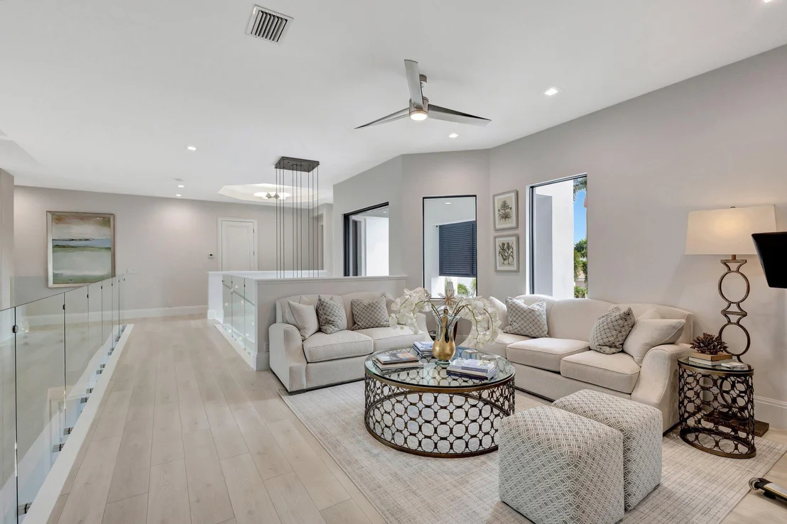 Photo of 820 Floret Drive