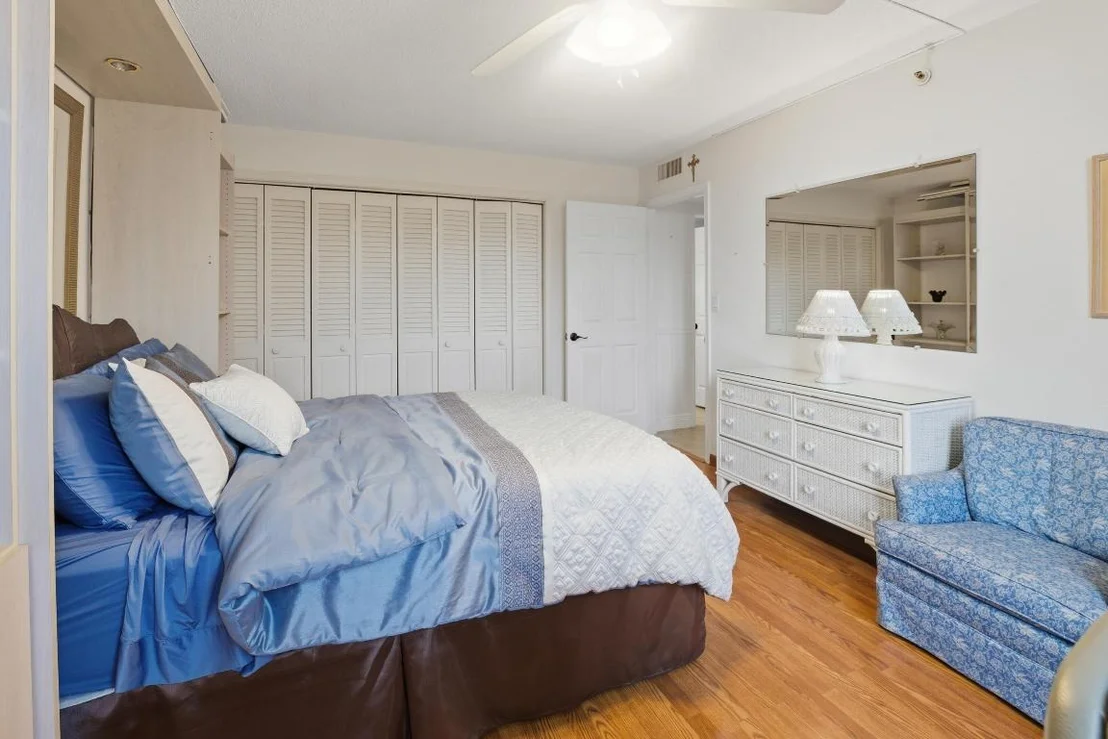 Photo of Unit 201 at 375 Beach Road