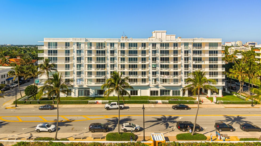 Photo of Unit 310 at 100 Worth Avenue