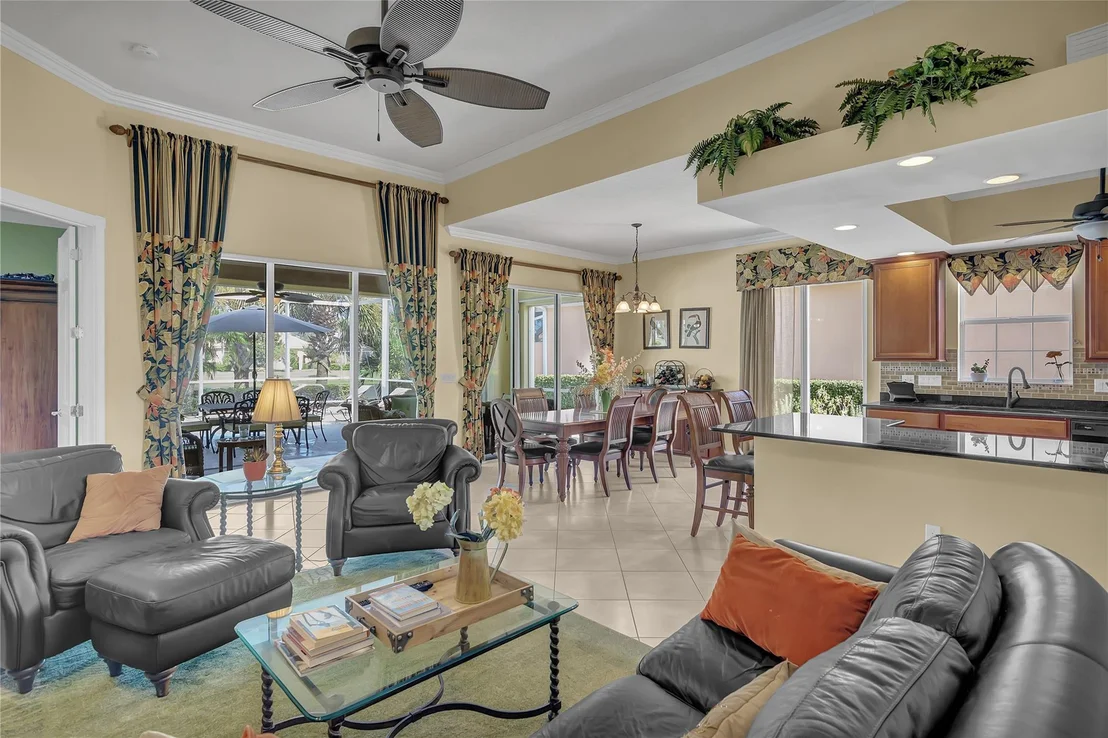 Photo of 5123 Formosa Creek
