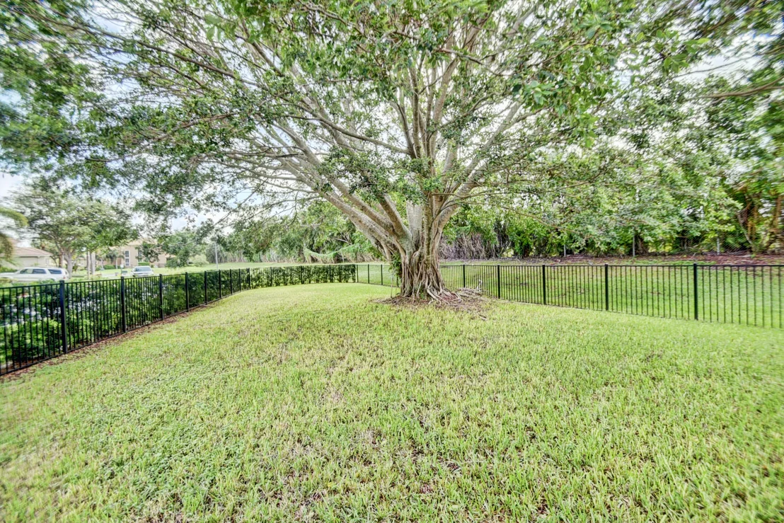 Photo of 5755 Via De La Plata Circle