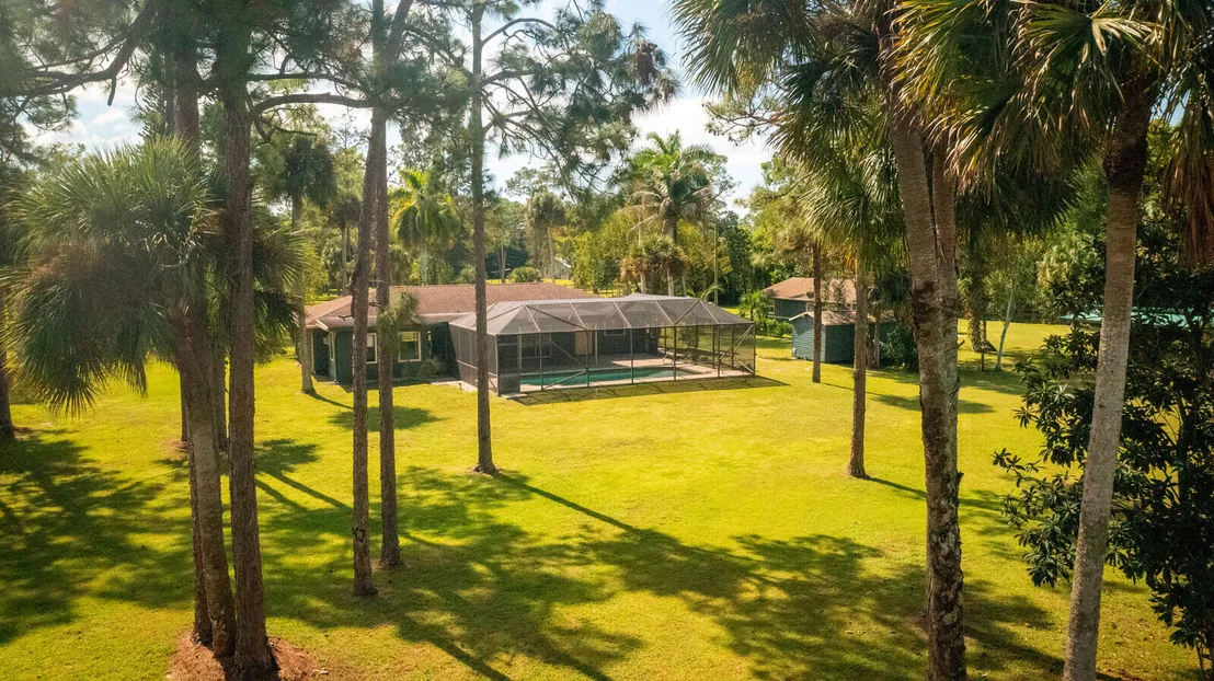 Photo of 13579 Farley Road