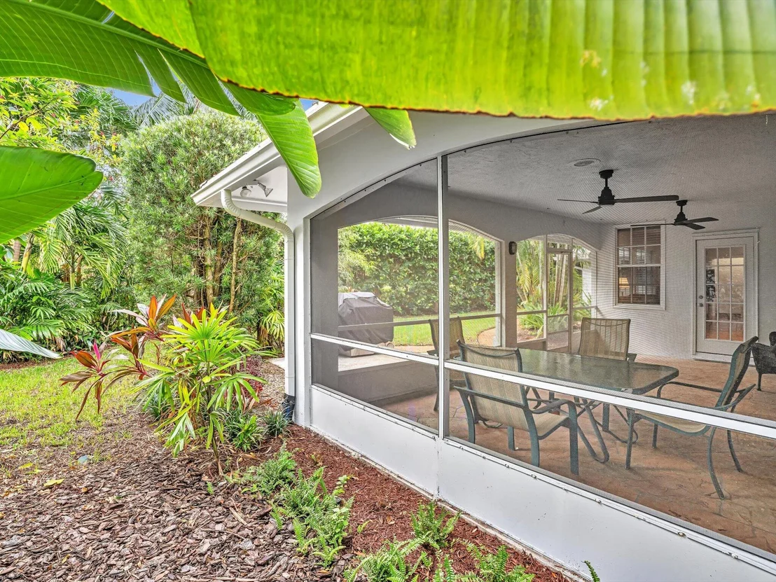 Photo of 3204 Lakeview Drive