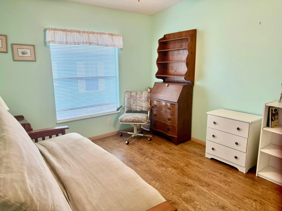 Photo of 1704 SW 35th Circle