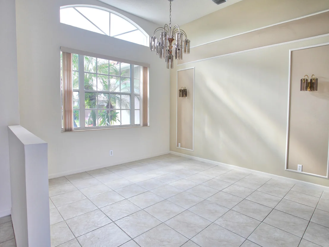 Photo of 6851 Chimere Terrace