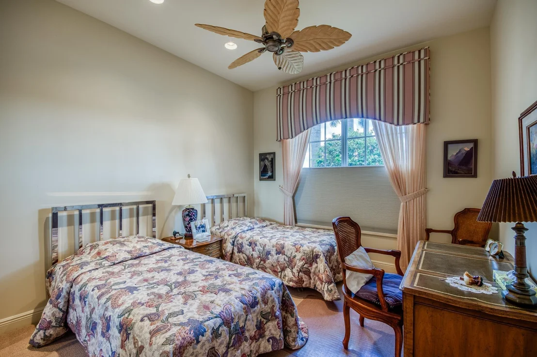 Photo of 10565 La Strada