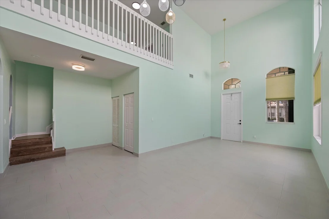 Photo of 1222 Rose Gate Boulevard