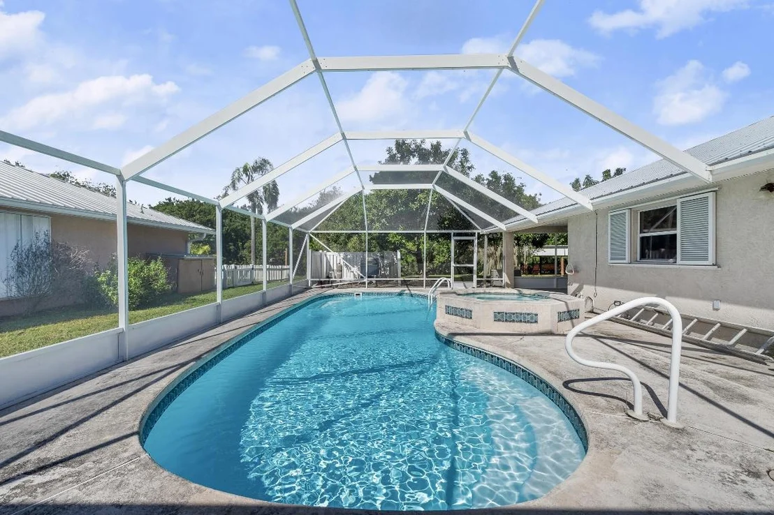 Photo of 831 SE 25th Street