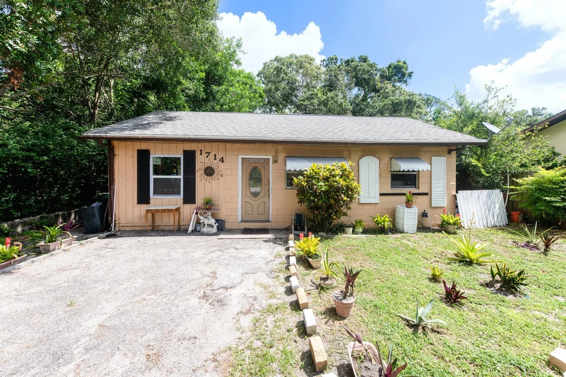Photo of 1714 Edgevale Road