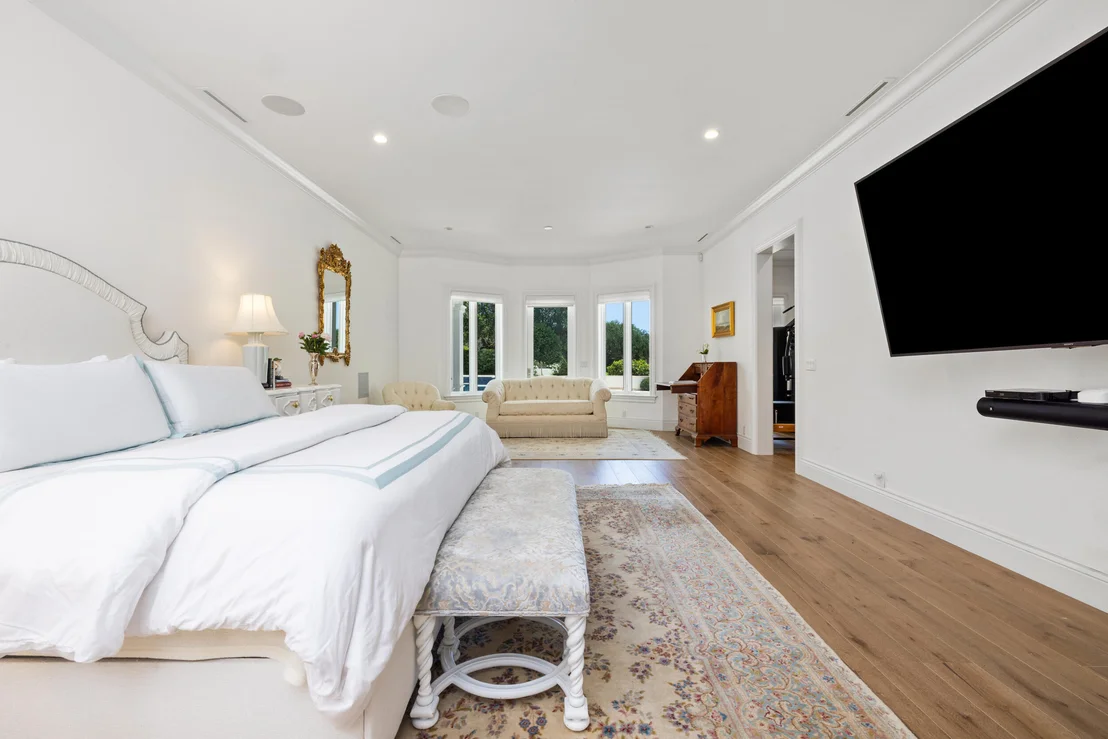 Photo of 17965 SE VILLAGE Circle