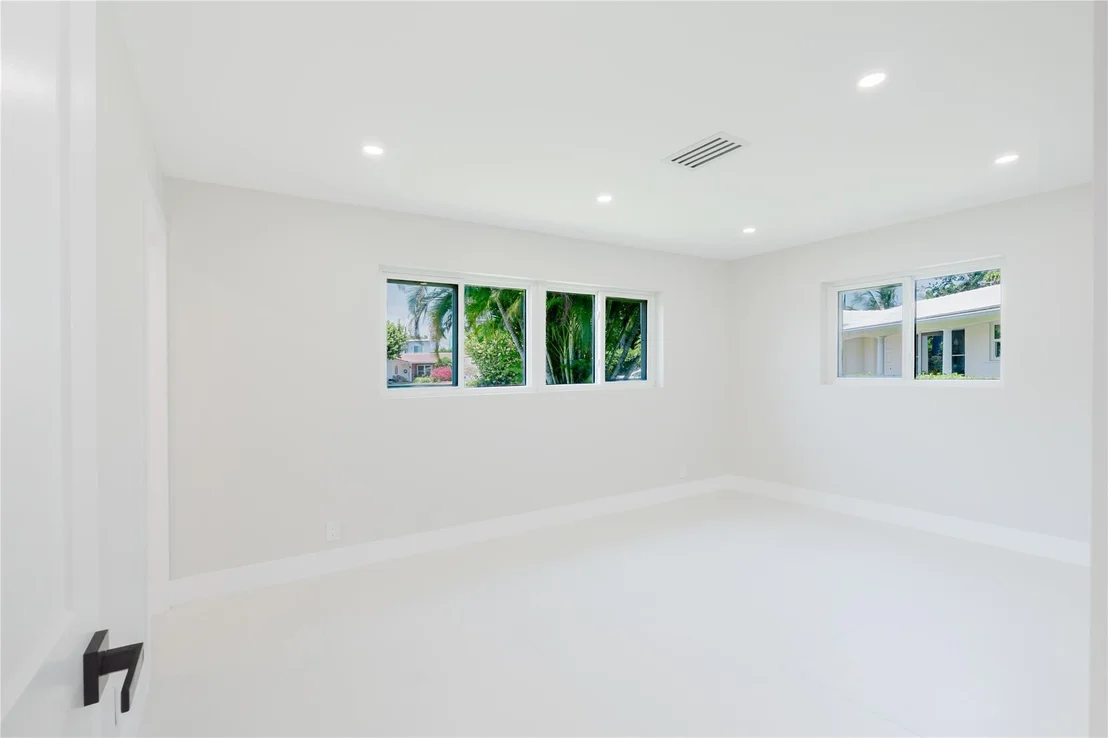 Photo of 4998 NW 3rd Terrace