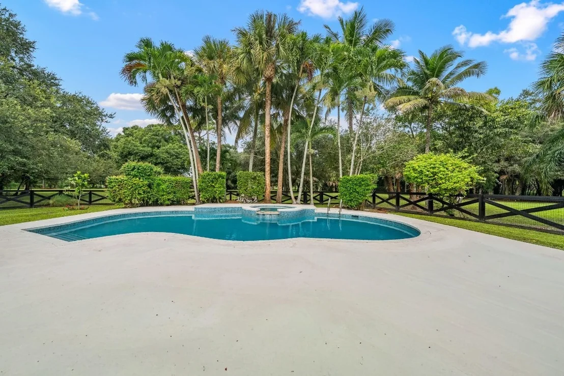 Photo of 3547 B Road