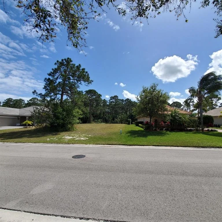Photo of 2676 Conifer Drive