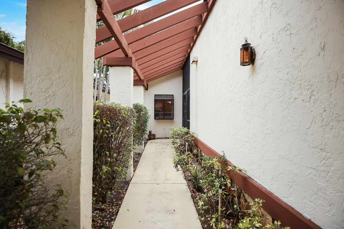 Photo of 4951 Boxwood Circle