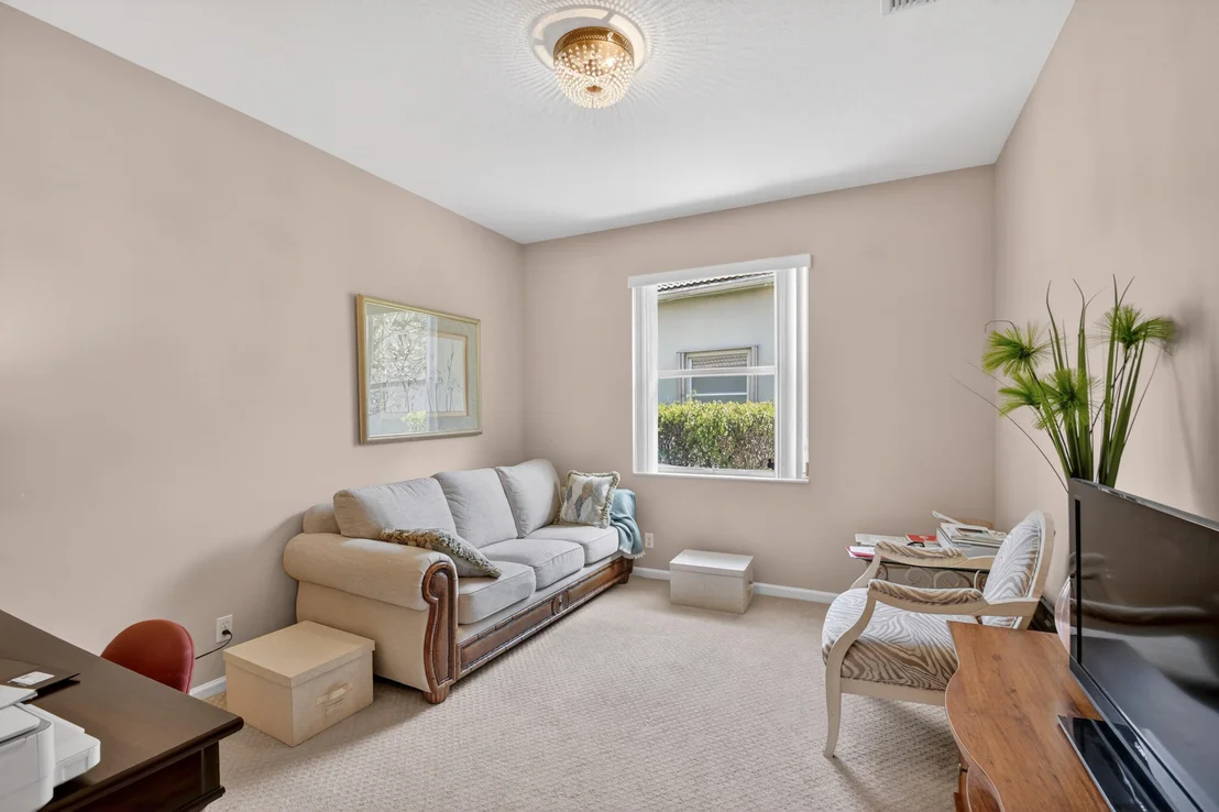 Photo of 109 Palm Circle