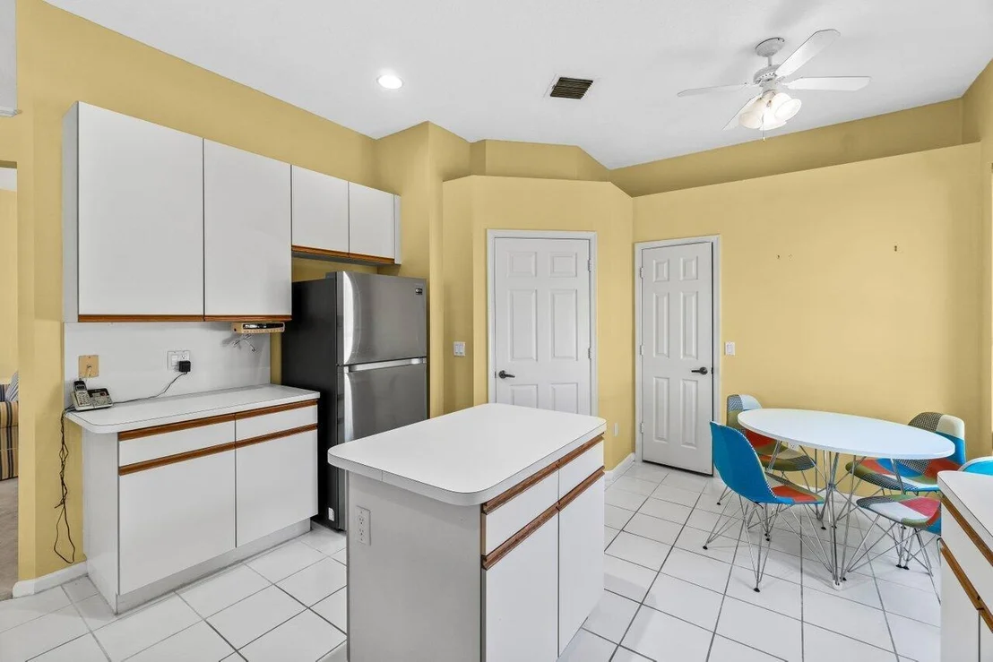 Photo of 12811 Hyland Circle