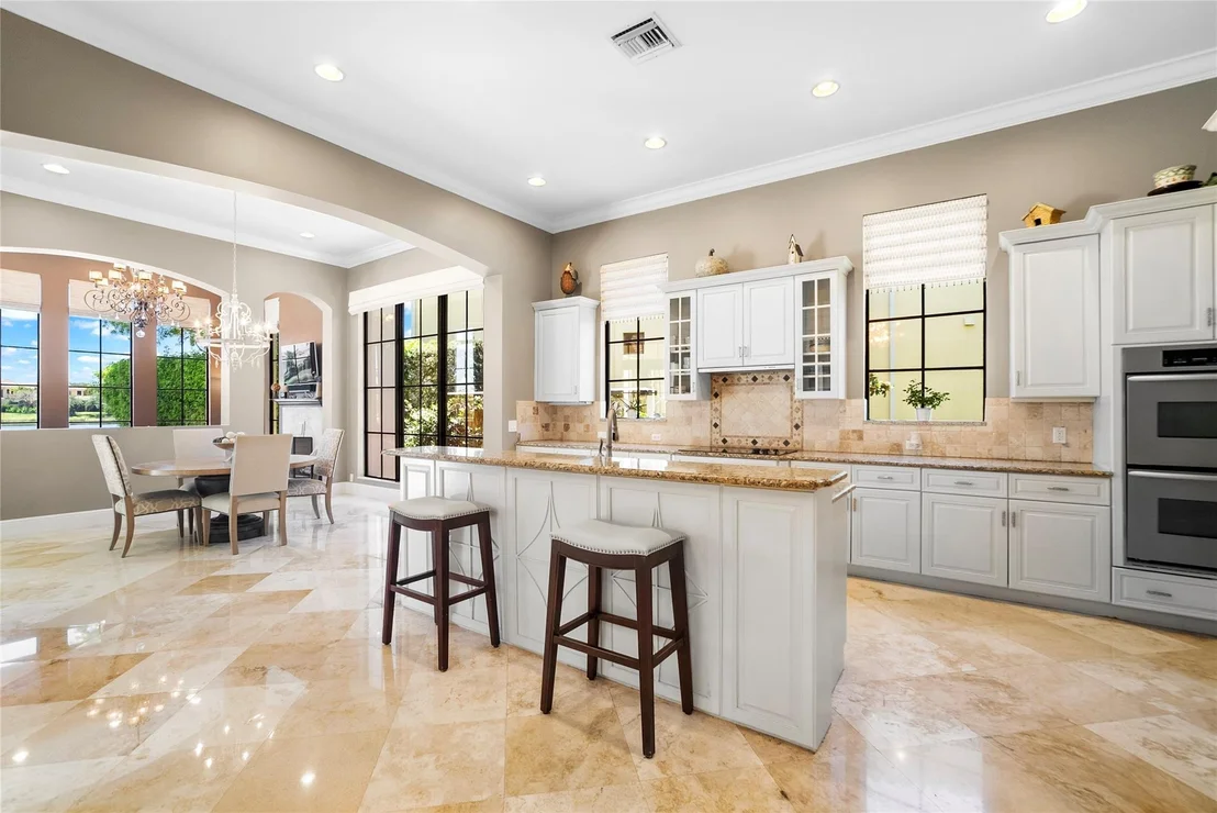 Photo of 9460 Eden Manor