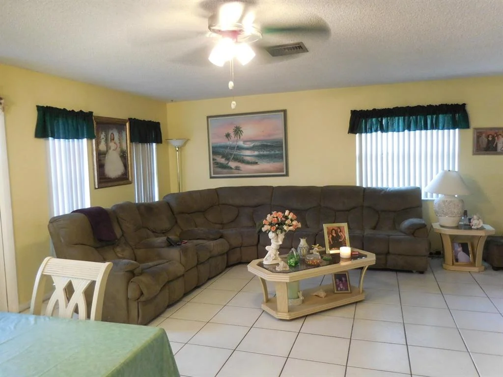 Photo of 525 Griswold Drive